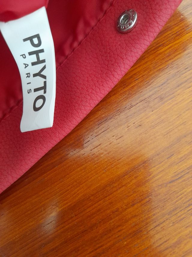 Beauty case fucsia Phyto Paris, nuovo, mai usato.