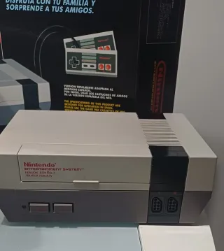 Nintendo NES con juegos y 4 mandos 