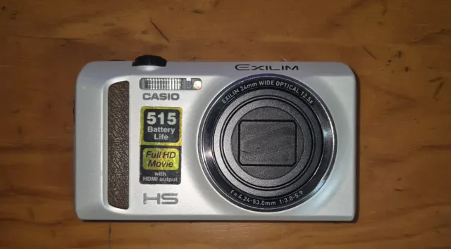 Casio Exilim EX-ZR400 16.1 MPX 12.5x Zoom BLANCA