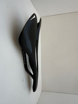 Sillín de carbono para bicicleta