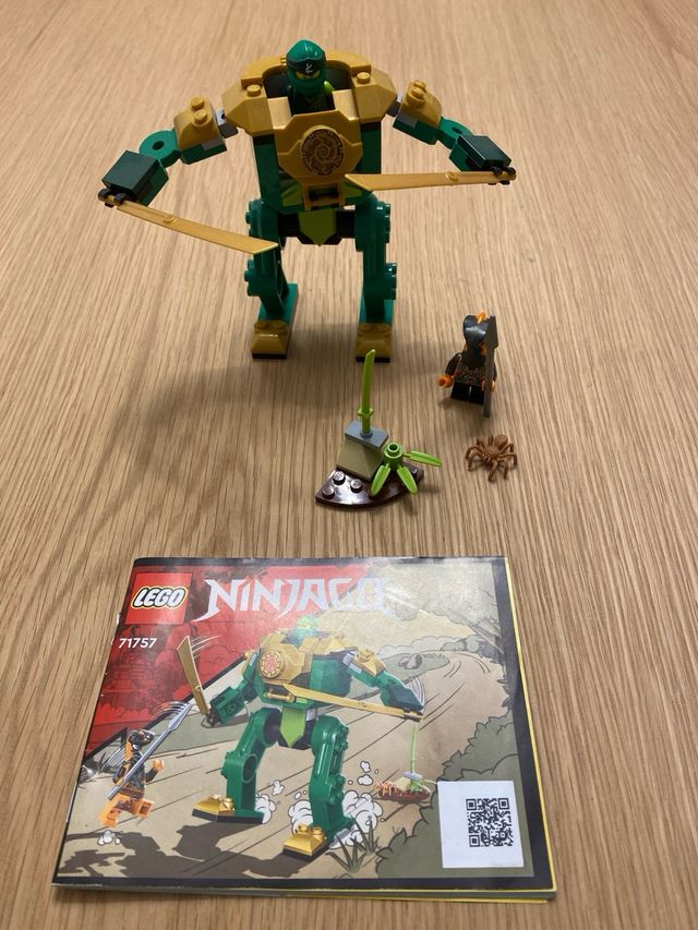 Lego Ninjago Mech Verde y Dorado