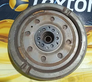 Se VENDE Kit Embrague + Volante Motor Golf IV!!