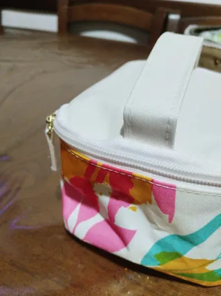 Beauty bag fantasia floreale