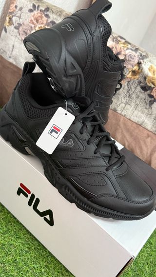 Zapatillas Fila Talla 45 Negras