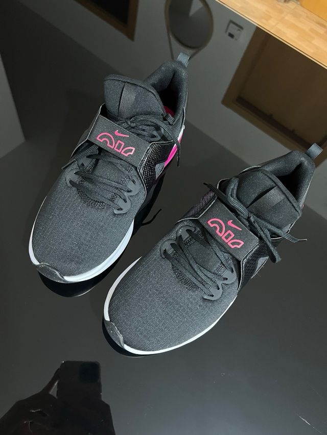 Nike Air Max Bella TR 5 Mujer Talla 41.