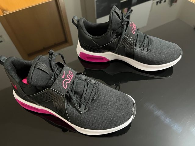 Nike Air Max Bella TR 5 Mujer Talla 41.