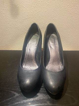 Zapatos de salón Fórmula Joven Talla 38 Negros