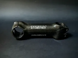 Potencia Carbono TITAN carretera.
