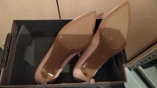 Zapatos de tacón Martinelli rosa.