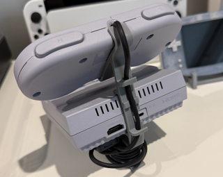 Soporte para exhibición de consola