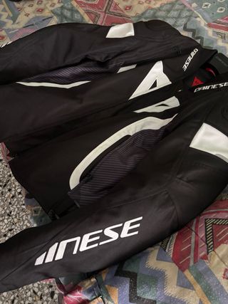 Chaqueta Dainese Moto Negra y Blanca talla 48