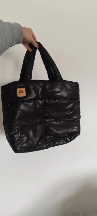 Bolso Aramon Negro Acolchado