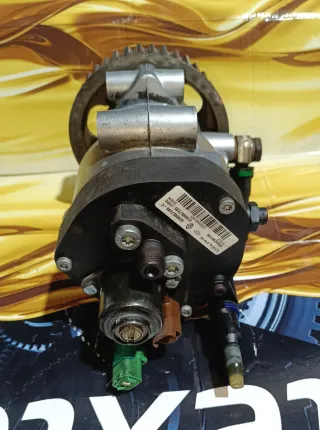 Bomba Inyectora Renault Clio 1.5 DCI Delphi !!