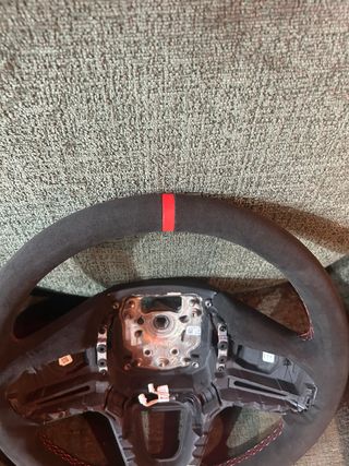 oficial de tapicería de vehículos