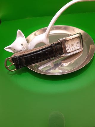 Reloj Cueci Cuarzo Dorado y Plateado