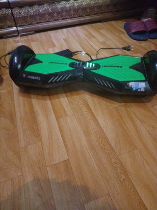 Patinete Eléctrico Kawasaki Negro/Verde