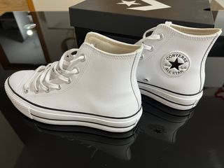 Converse Chuck Taylor All Star Lift Blancas UNISEX