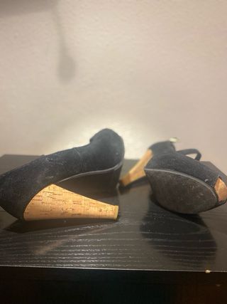 Zapatos de tacón negros talla 38