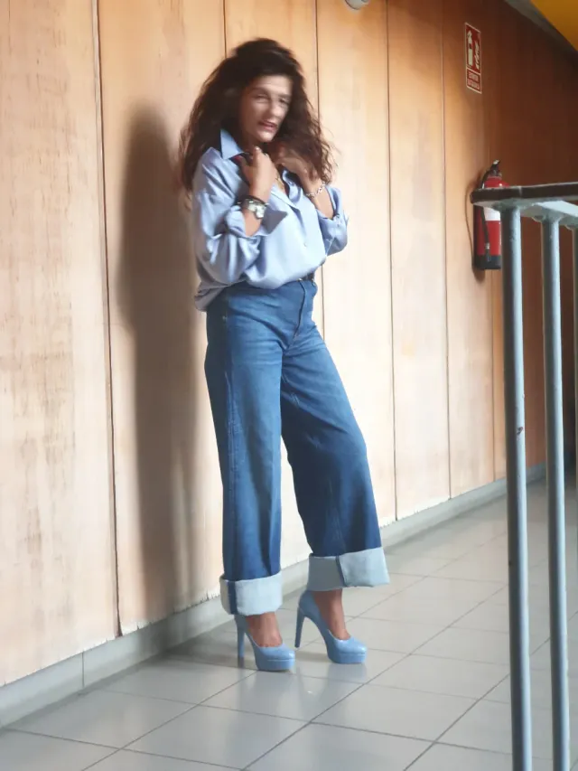 Zapatos Guess tacón alto azules