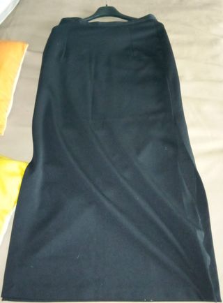 Gonna lunga nera con spacchi taglia L