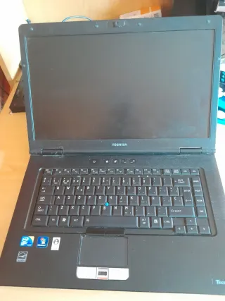 Portátil Toshiba Tecra i5 Negro