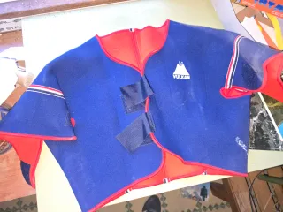 Chaleco neopreno Vulkan azul y rojo