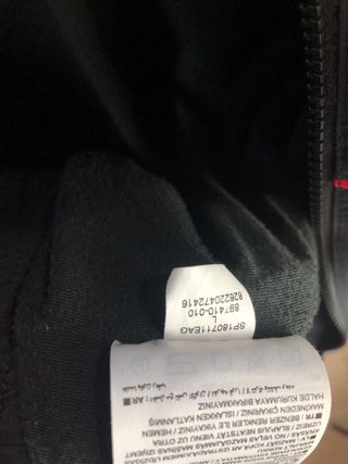 Chaqueta Jordan Negra y Roja