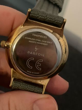 Reloj Parfois Dorado y Verde