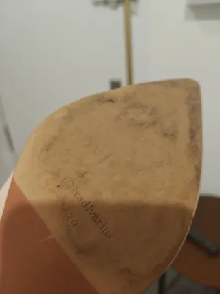 Zapatos Stradivarius tacón bajo rosa 39