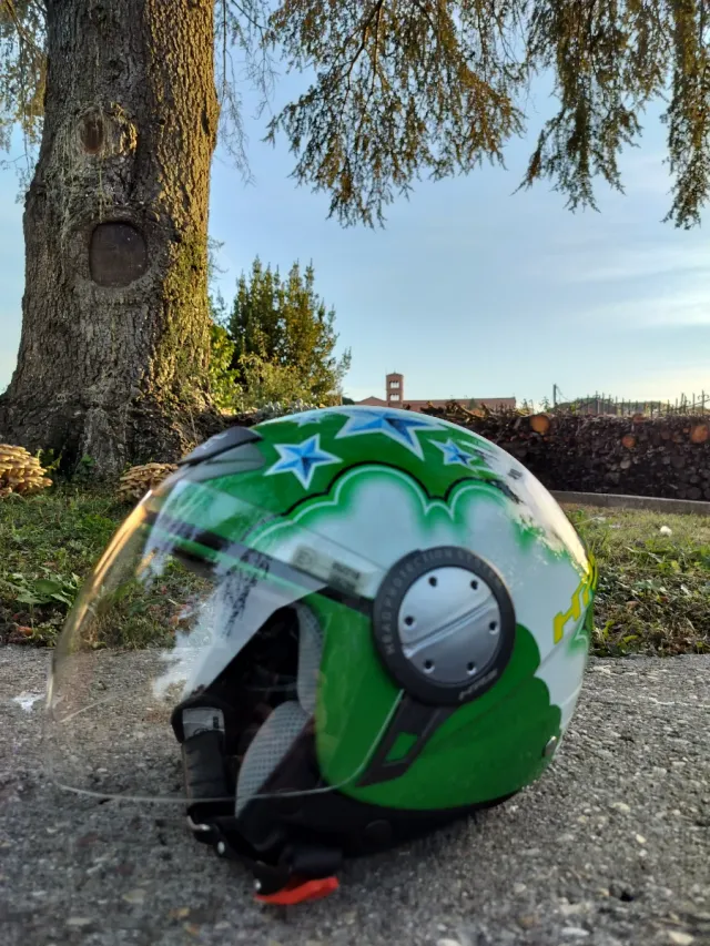 Casco Moto Verde GIVI