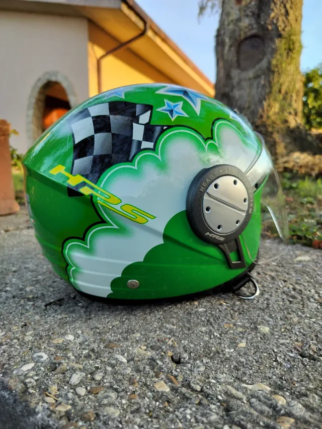 Casco Moto Verde GIVI