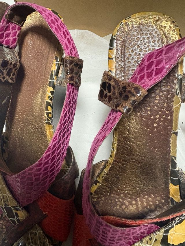 Sandalias cuña VIntage multicolor