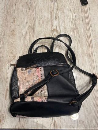 Mochila Anekke Ilustrada Vintage