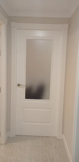 Puerta de paso+ marco+ tapajuntas