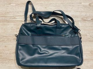 Bolso maletín azul petróleo elegante