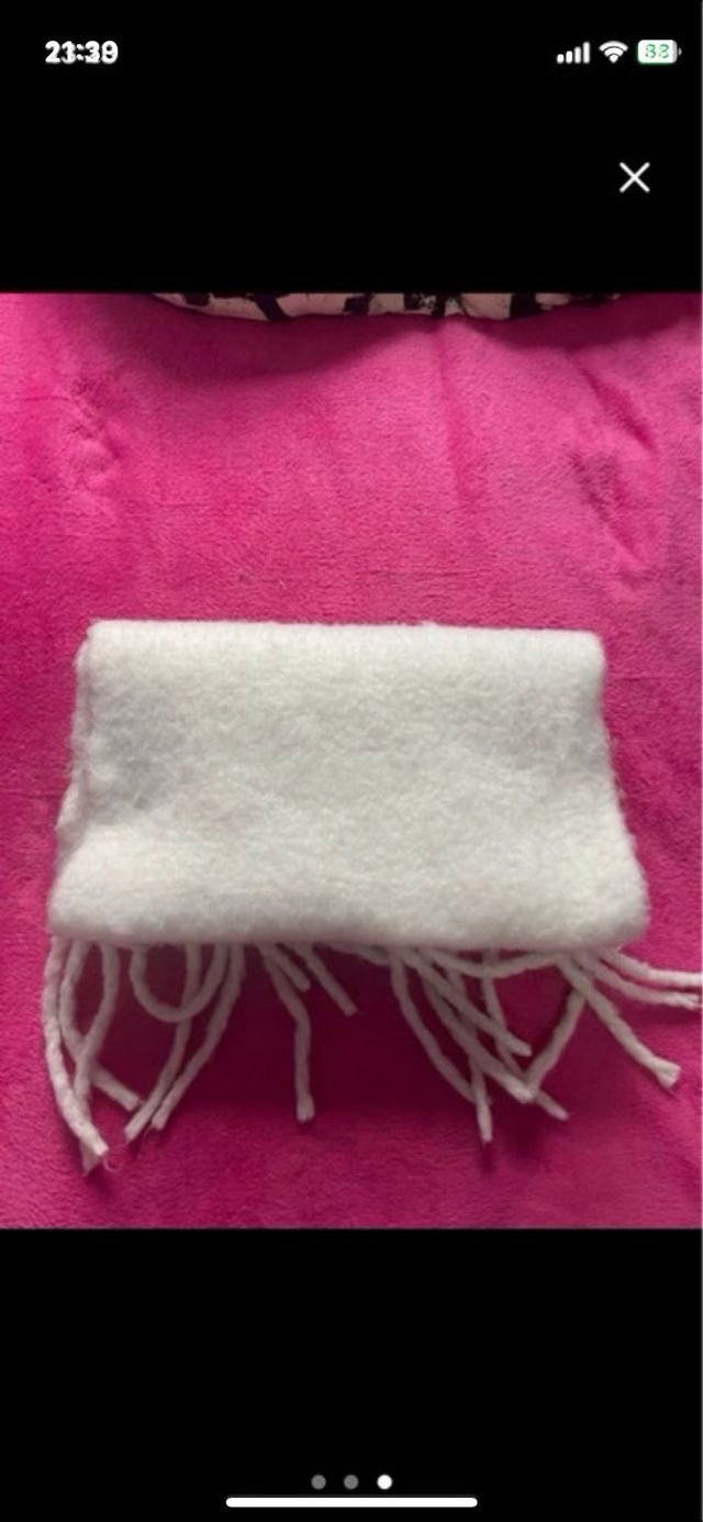 Bufanda blanca suave