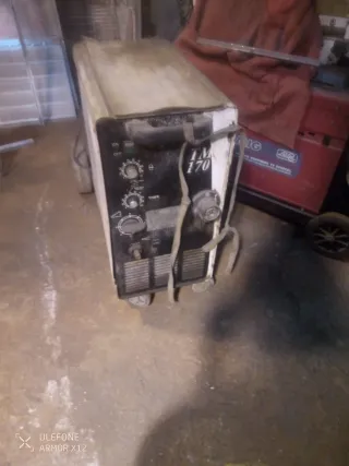 Máquina de soldar TECH-UP