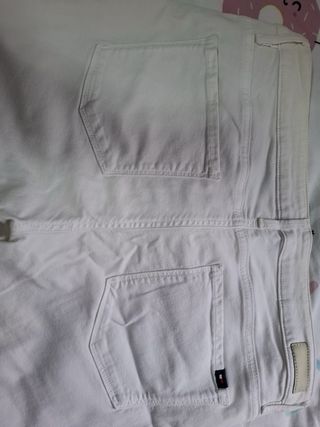 Pantalones pitillo blancos Tommy Hilfiger