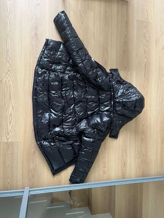 Abrigo Moncler Negro