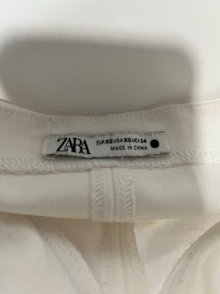 Top sin tirantes Zara