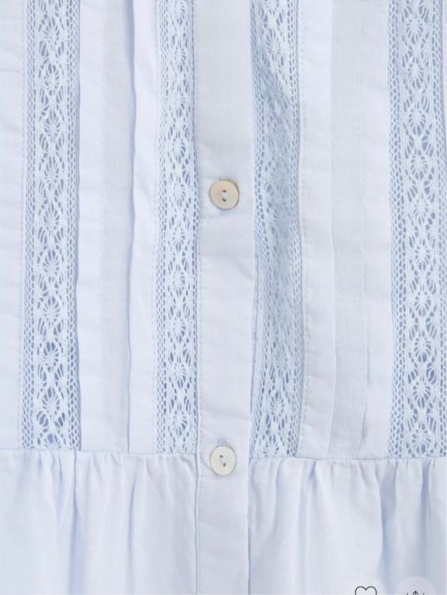 Camisa peplum azul con encaje Talla XS