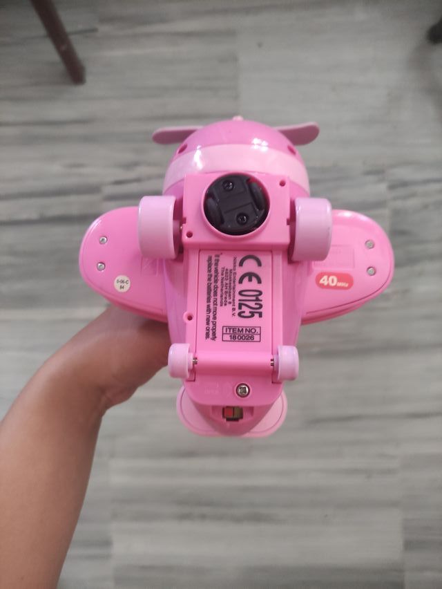 Avión Hello Kitty Rosa