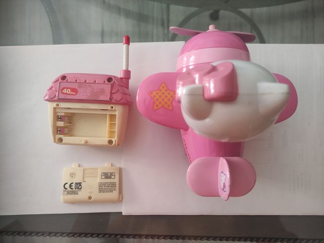 Avión Hello Kitty Rosa
