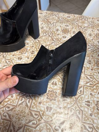 Scarpe con tacco Melissa nere