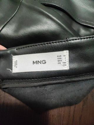 Falda cuero Mango Talla 34 , usada una vez 