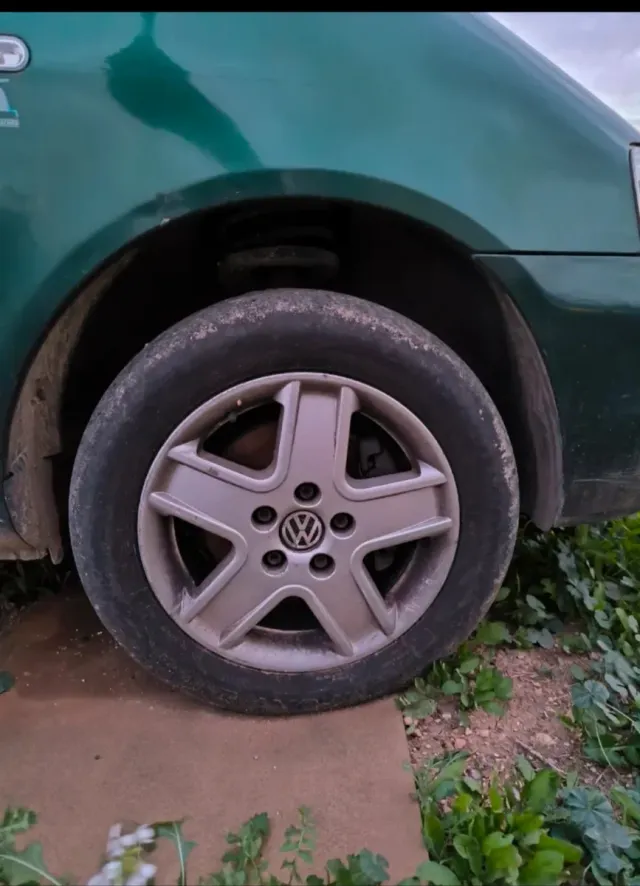 Vendo 4 llantas de volkswagen en buen estado en 16