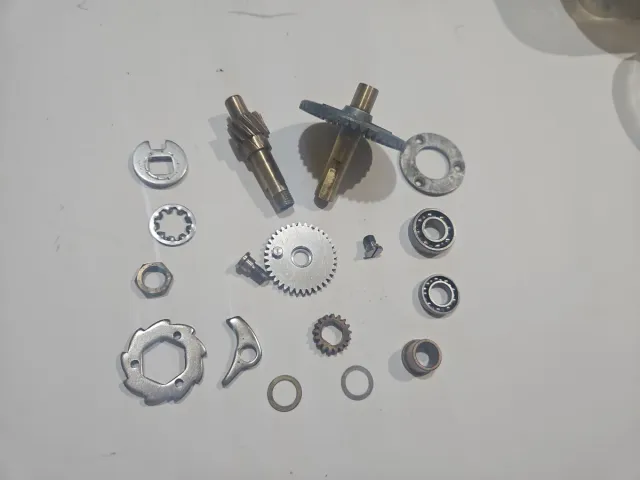 Recambios carrete pesca DAIWA GS9