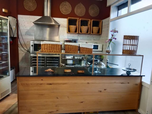 Traspaso cafetería colegio Rafael Altamira