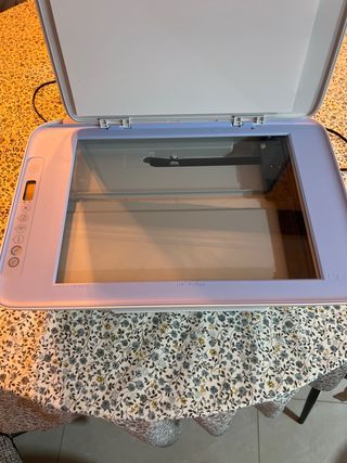 Impresora HP DeskJet 2822e poco uso