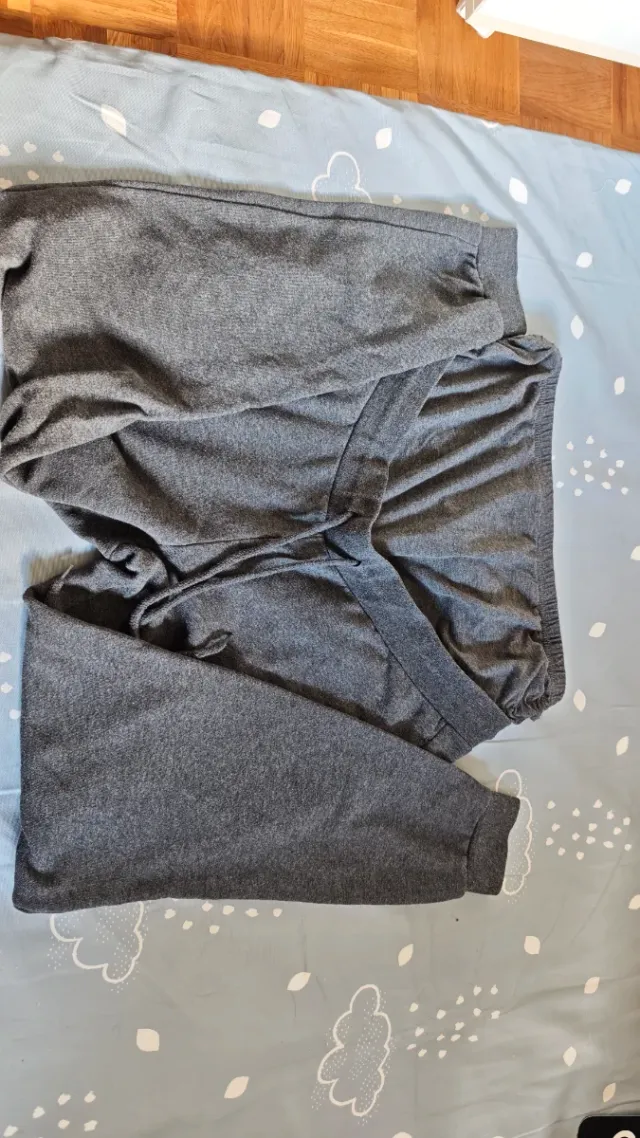 Chándal premamá Anna Fiel gris